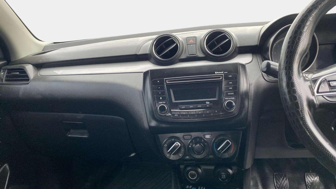 2020 Maruti Swift VXI, Petrol, Manual, 34,385 km, Air Conditioner