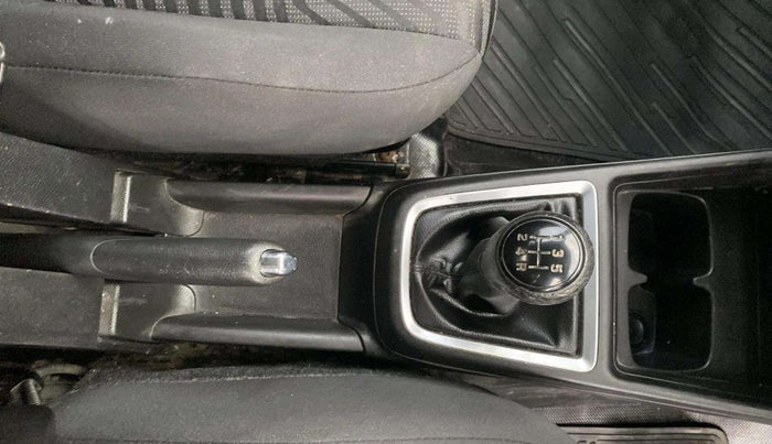 2020 Maruti Swift VXI, Petrol, Manual, 34,385 km, Gear Lever