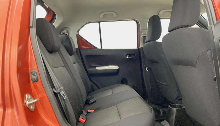 2017 Maruti IGNIS ZETA 1.2 AMT DUAL TONE, Petrol, Automatic, 32,091 km, Right Side Rear Door Cabin