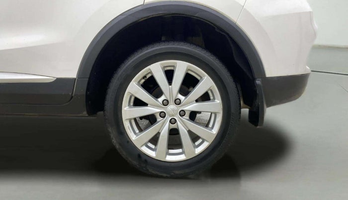 2023 MG ASTOR SUPER 1.5 MT, Petrol, Manual, 28,917 km, Left Rear Wheel