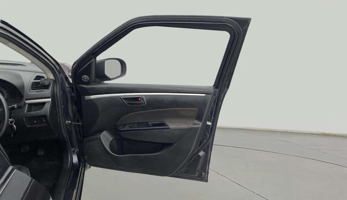 2017 Maruti Swift LXI (O), Petrol, Manual, 74,267 km, RHS Front Door