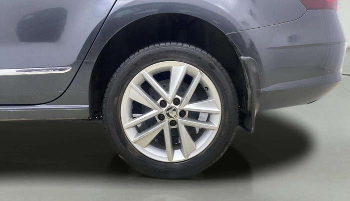2018 Skoda Rapid STYLE 1.6 MPI, Petrol, Manual, 42,013 km, Left Rear Wheel