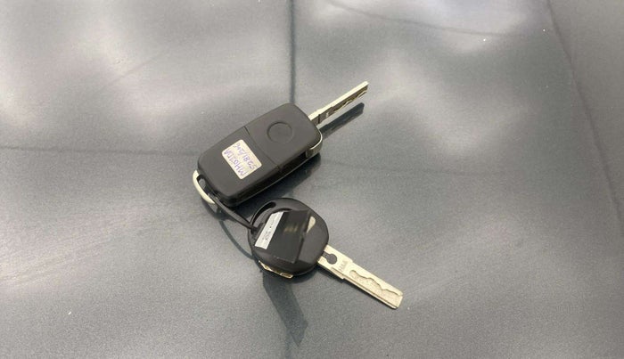 2018 Skoda Rapid STYLE 1.6 MPI, Petrol, Manual, 42,013 km, Key Close Up