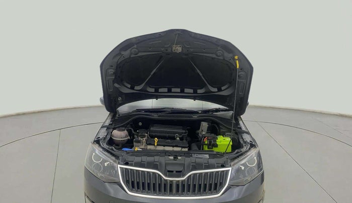 2018 Skoda Rapid STYLE 1.6 MPI, Petrol, Manual, 42,013 km, Open Bonet