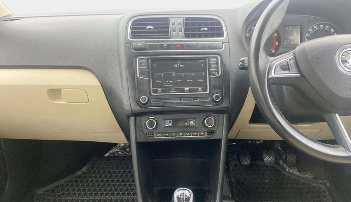 2018 Skoda Rapid STYLE 1.6 MPI, Petrol, Manual, 42,013 km, Air Conditioner