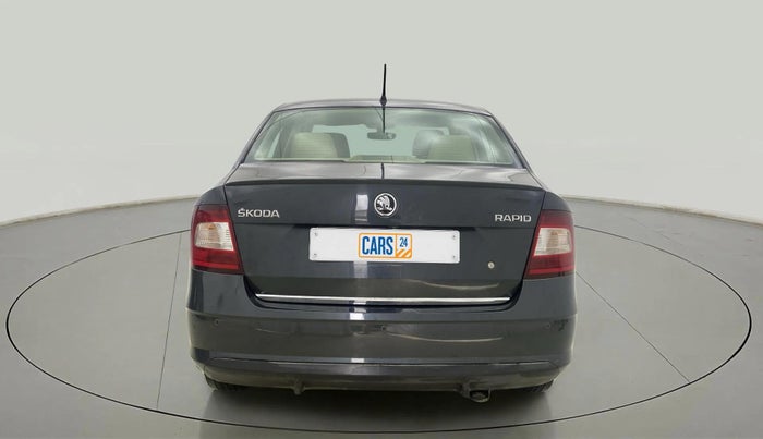 2018 Skoda Rapid STYLE 1.6 MPI, Petrol, Manual, 42,013 km, Back/Rear