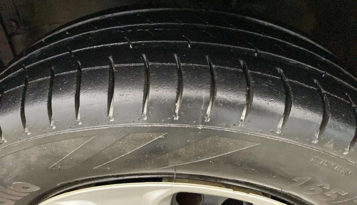 2015 Maruti Wagon R 1.0 VXI, Petrol, Manual, 58,144 km, Left Rear Tyre Tread