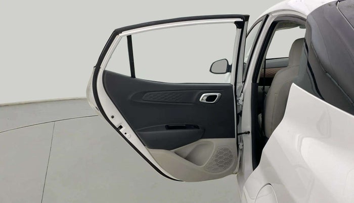 2024 Hyundai AURA SX 1.2 CNG, CNG, Manual, 15,492 km, LHS Rear Door