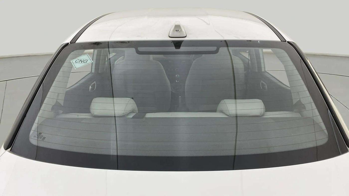 2024 Hyundai AURA SX 1.2 CNG, CNG, Manual, 15,591 km, Rear Windshield