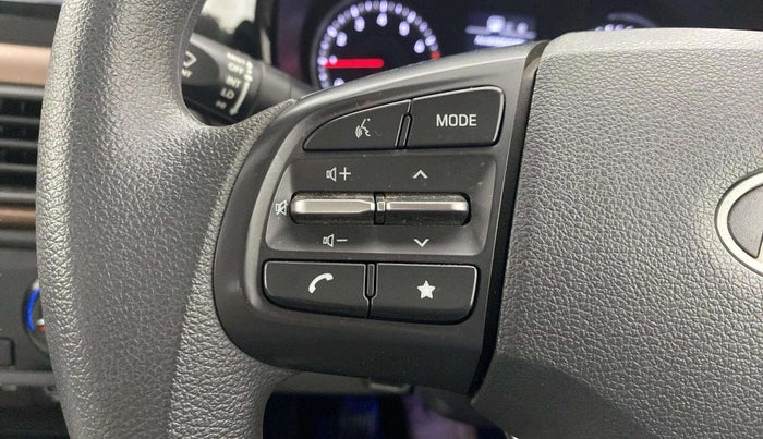 2024 Hyundai AURA SX 1.2 CNG, CNG, Manual, 15,492 km, Adaptive Cruise Control