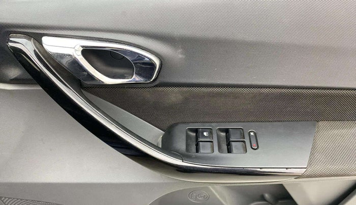 2018 Tata TIGOR XZ PLUS PETROL, Petrol, Manual, 61,818 km, Driver Side Door Panels Control