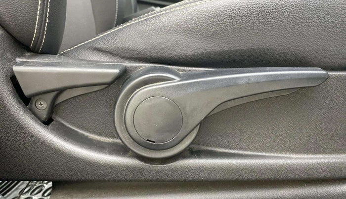 2018 Tata TIGOR XZ PLUS PETROL, Petrol, Manual, 61,818 km, Driver Side Adjustment Panel