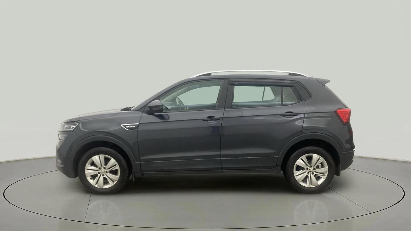 2023 Skoda KUSHAQ AMBITION 1.0L TSI MT, Petrol, Manual, 8,756 km, Left Side