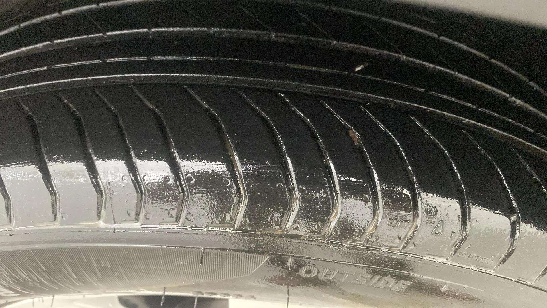 LHS-Front-Tyre-Tread-20