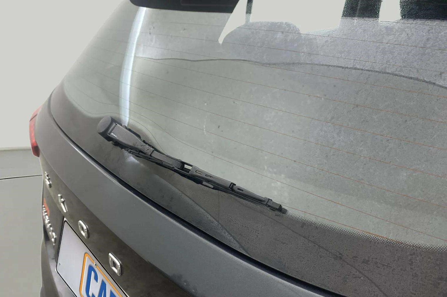 Rear-windshield-wiper-blade-24