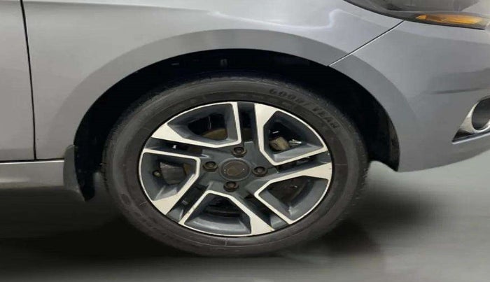 2018 Tata TIGOR XZ (O) PETROL, Petrol, Manual, 66,140 km, Right Front Wheel