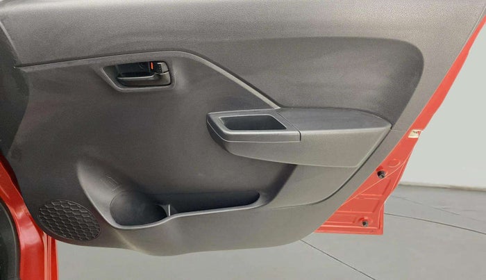 2022 Maruti Alto K10 VXI, Petrol, Manual, 21,538 km, Driver Side Door Panels Control