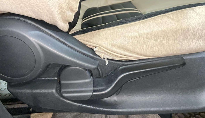 2019 Honda Amaze 1.2L I-VTEC S CVT, Petrol, Automatic, 19,142 km, Driver Side Adjustment Panel