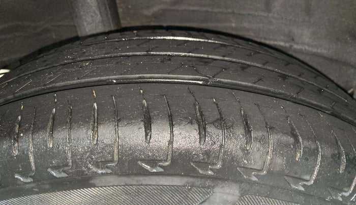 2019 Honda Amaze 1.2L I-VTEC S CVT, Petrol, Automatic, 19,142 km, Right Rear Tyre Tread