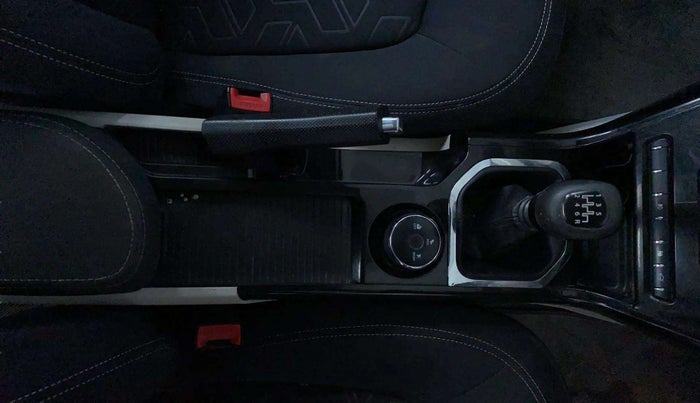2020 Tata NEXON XZ PLUS PETROL, Petrol, Manual, 68,727 km, Gear Lever