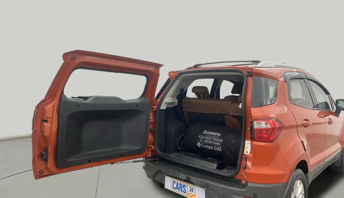 2015 Ford Ecosport TITANIUM 1.5L PETROL AT, CNG, Automatic, 84,751 km, Boot Door Open