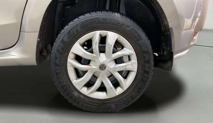 2017 Nissan Terrano XL (P), Petrol, Manual, 89,446 km, Left Front Wheel