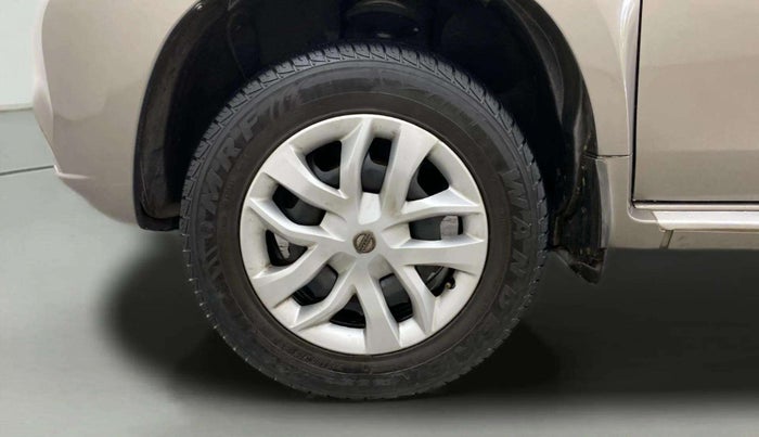 2017 Nissan Terrano XL (P), Petrol, Manual, 89,446 km, Right Front Wheel