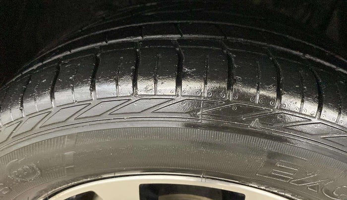 2020 Tata NEXON XZ PLUS PETROL, Petrol, Manual, 73,425 km, Left Rear Tyre Tread