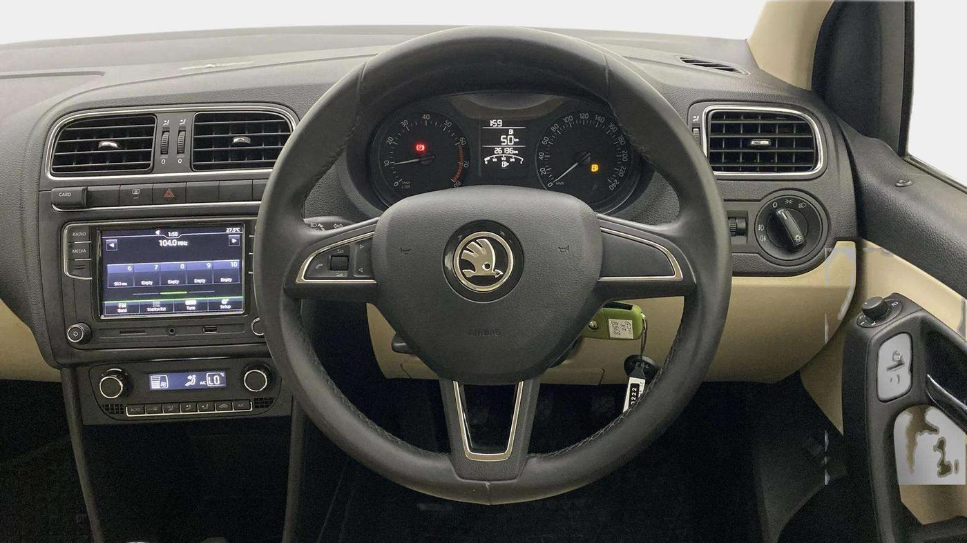2020 Skoda Rapid 1.0 AMBITION TSI MT, Petrol, Manual, 26,140 km, Steering Wheel Close Up