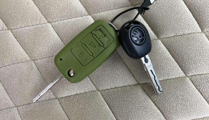 2020 Skoda Rapid 1.0 AMBITION TSI MT, Petrol, Manual, 26,140 km, Key Close Up