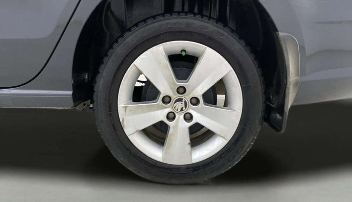 2020 Skoda Rapid 1.0 AMBITION TSI MT, Petrol, Manual, 26,140 km, Left Rear Wheel