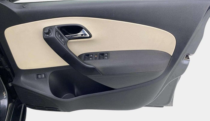 2020 Skoda Rapid 1.0 AMBITION TSI MT, Petrol, Manual, 26,140 km, Driver Side Door Panels Control