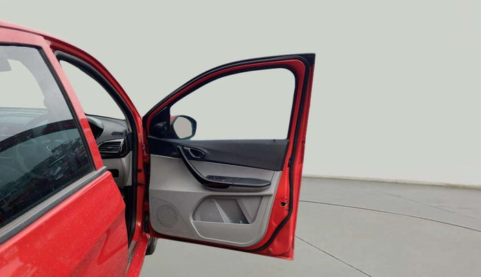 2020 Tata Tiago XT PETROL, Petrol, Manual, 62,971 km, RHS Front Door