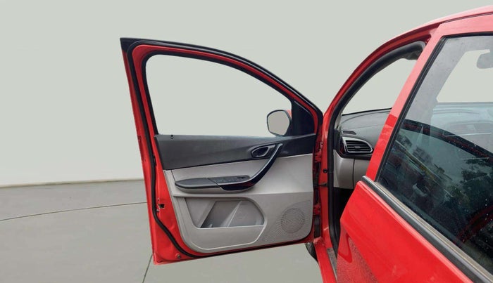 2020 Tata Tiago XT PETROL, Petrol, Manual, 62,971 km, LHS Front Door