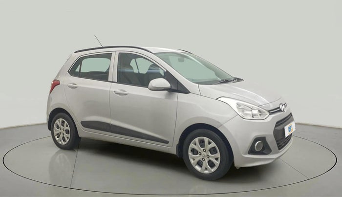 2016 Hyundai Grand i10 SPORTZ 1.2 KAPPA VTVT, Petrol, Manual, 33,933 km, Right Front Diagonal