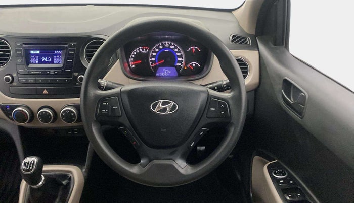 2016 Hyundai Grand i10 SPORTZ 1.2 KAPPA VTVT, Petrol, Manual, 33,933 km, Steering Wheel Close Up