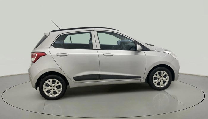 2016 Hyundai Grand i10 SPORTZ 1.2 KAPPA VTVT, Petrol, Manual, 33,933 km, Right Side View