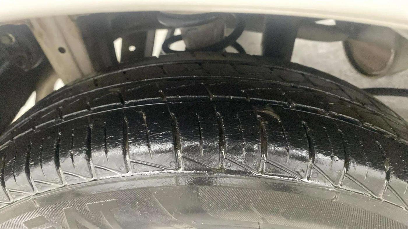 2022 Maruti Alto LXI O, Petrol, Manual, 26,314 km, Right Rear Tyre Tread