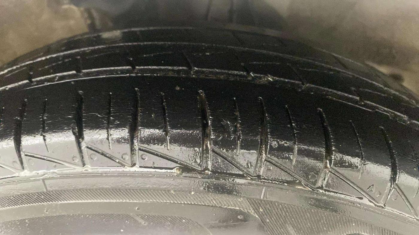 2022 Maruti Alto LXI O, Petrol, Manual, 26,314 km, Right Front Tyre Tread