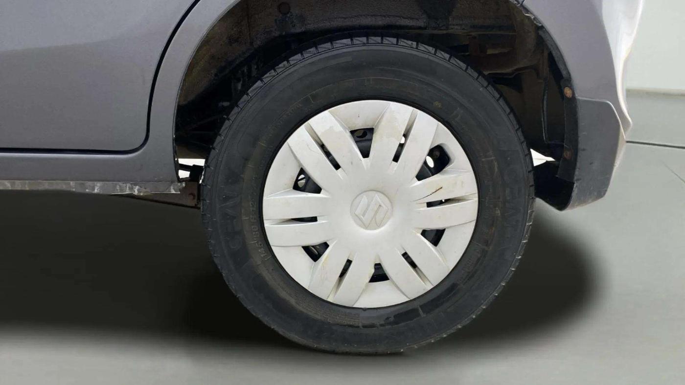 2023 Maruti Alto LXI O, Petrol, Manual, 31,065 km, Left Rear Wheel