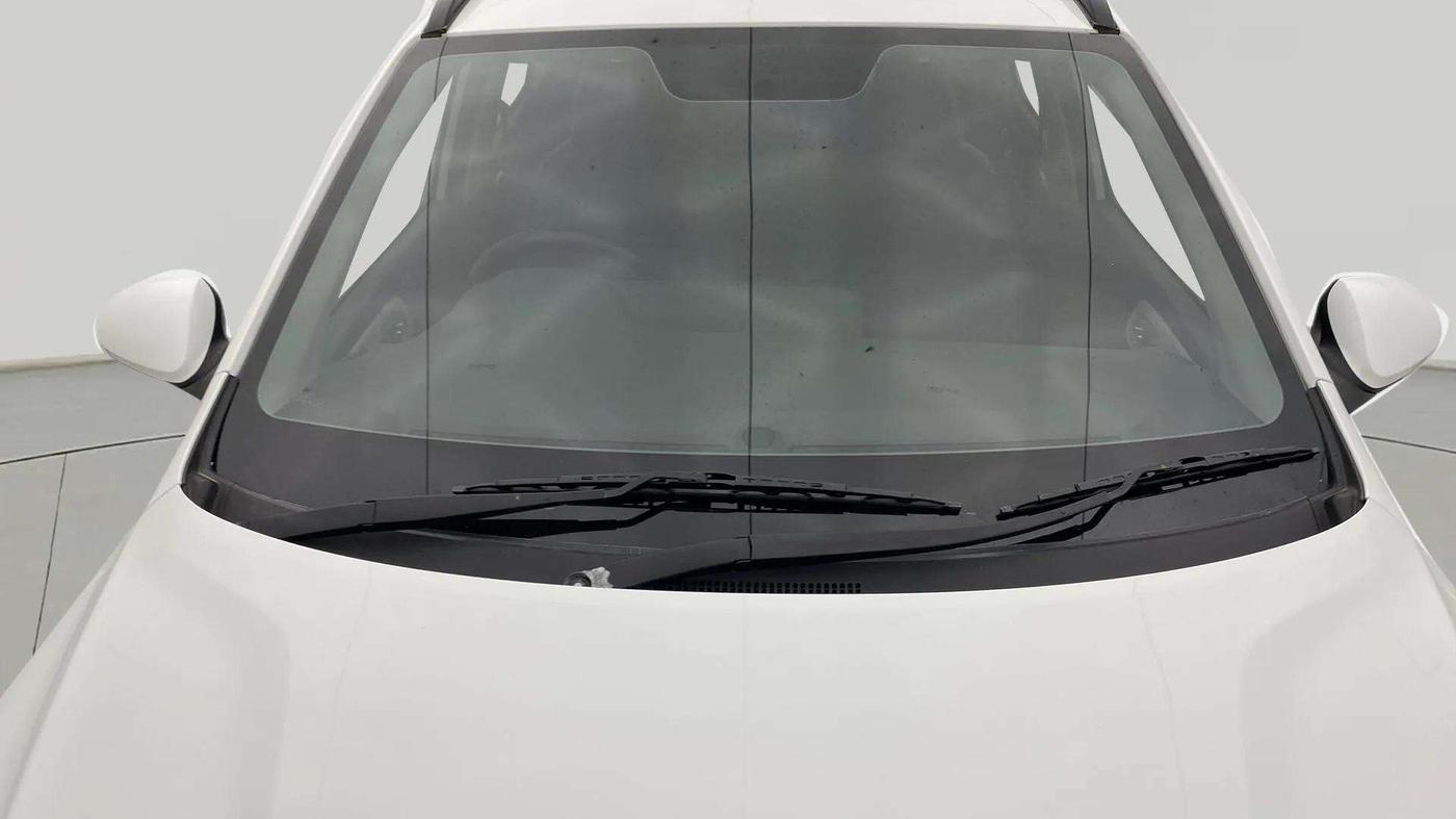 2023 Hyundai GRAND I10 NIOS ASTA AMT 1.2 KAPPA VTVT, Petrol, Automatic, 64,850 km, Front Windshield