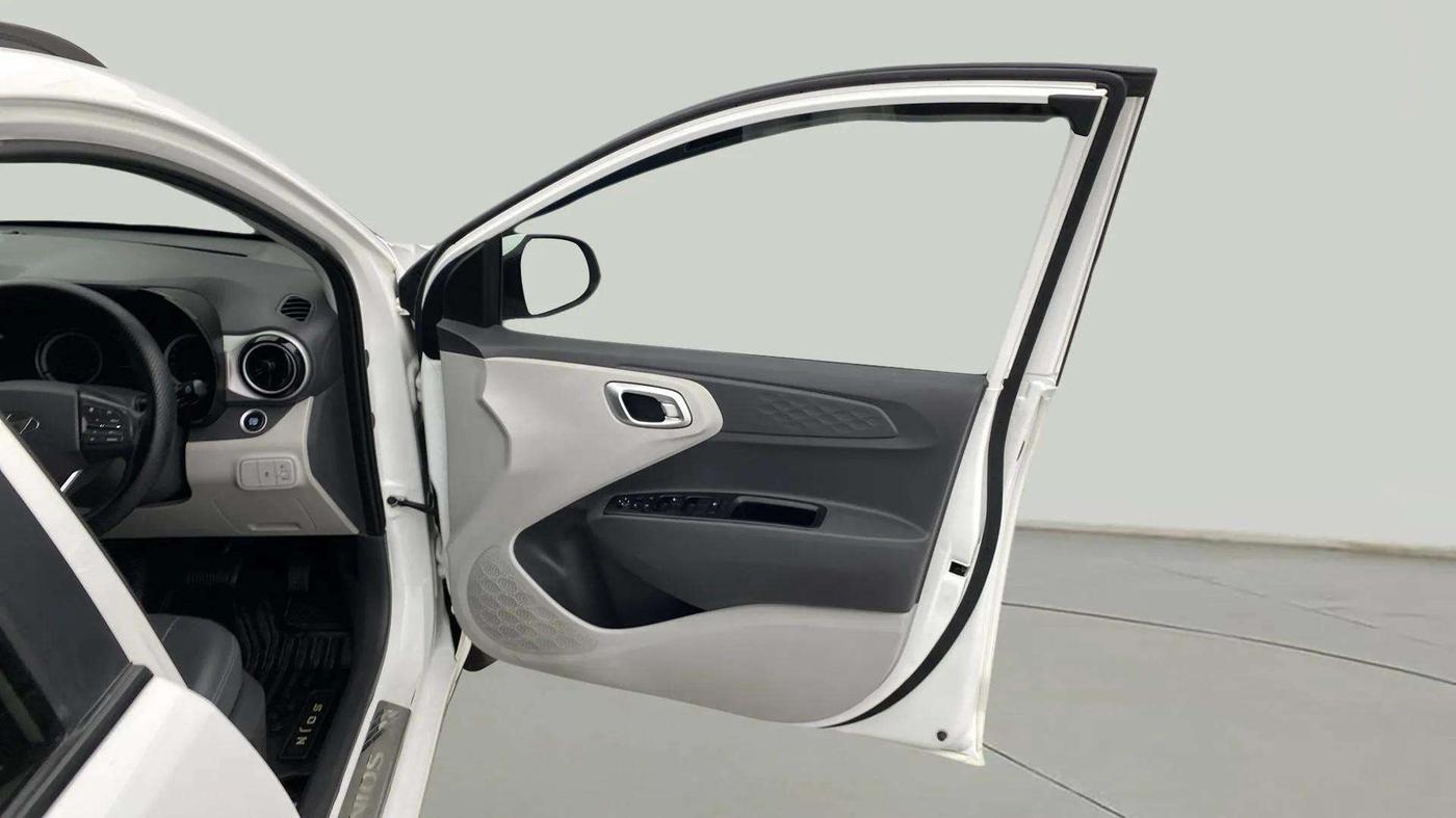2023 Hyundai GRAND I10 NIOS ASTA AMT 1.2 KAPPA VTVT, Petrol, Automatic, 64,850 km, RHS Front Door