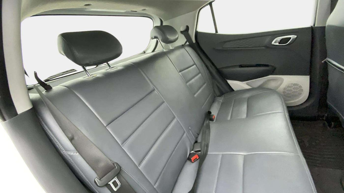 2023 Hyundai GRAND I10 NIOS ASTA AMT 1.2 KAPPA VTVT, Petrol, Automatic, 64,850 km, Right Side Rear Door Cabin