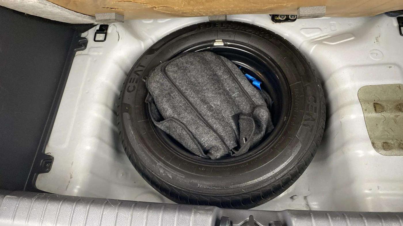 2023 Hyundai GRAND I10 NIOS ASTA AMT 1.2 KAPPA VTVT, Petrol, Automatic, 64,850 km, Spare Tyre