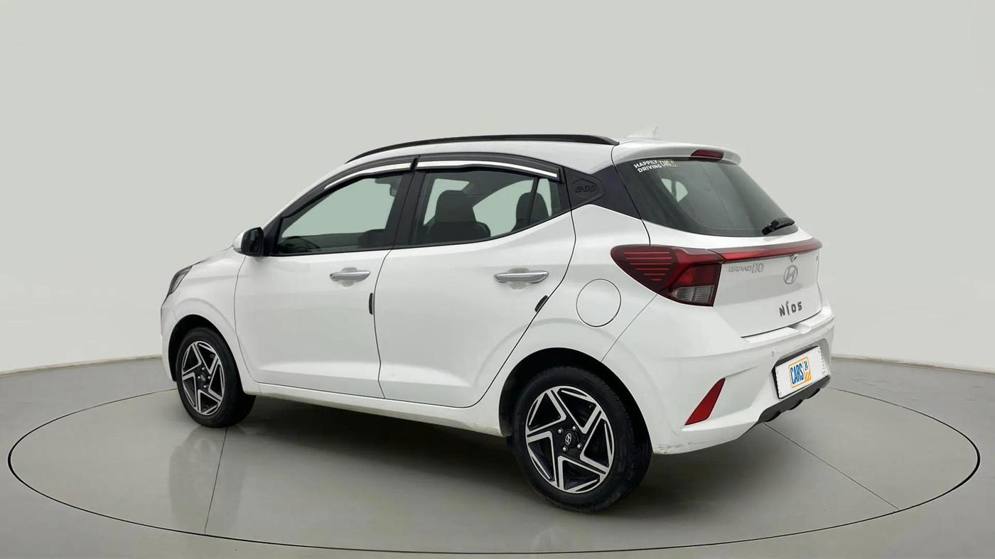 2023 Hyundai GRAND I10 NIOS ASTA AMT 1.2 KAPPA VTVT, Petrol, Automatic, 64,850 km, Left Back Diagonal