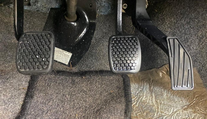 2020 Maruti Alto LXI, Petrol, Manual, 74,364 km, Pedals