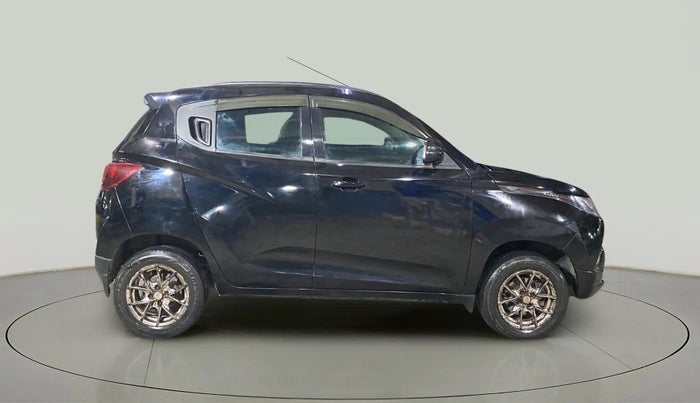 2017 Mahindra Kuv100 K2 D 6 STR, Diesel, Manual, 55,649 km, Right Side View