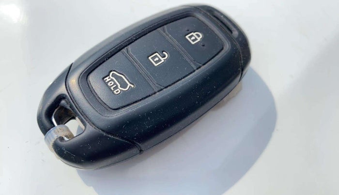 2021 Hyundai Verna SX 1.5 CRDI, Diesel, Manual, 66,095 km, Key Close Up