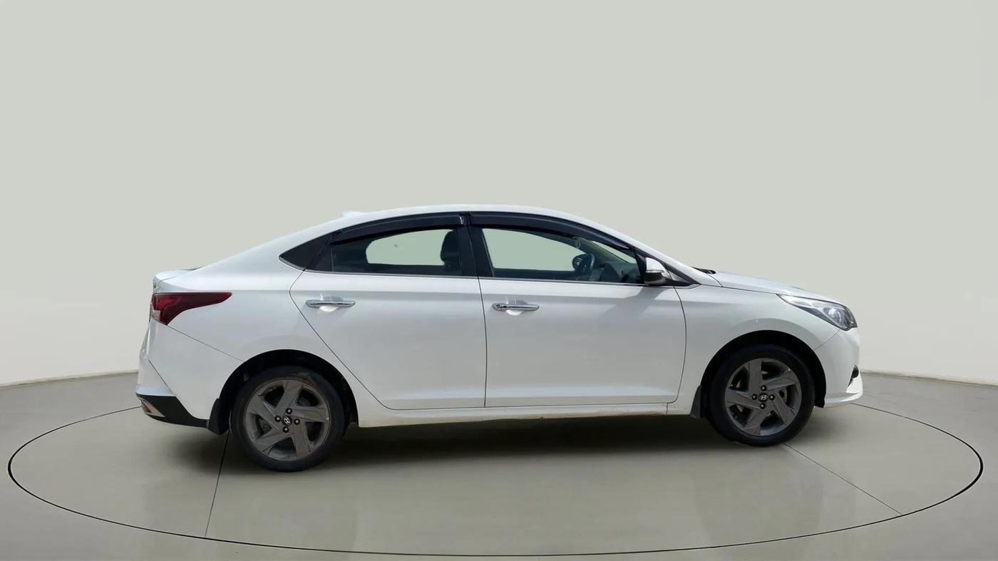 2021 Hyundai Verna SX 1.5 CRDI, Diesel, Manual, 66,095 km, Right Side
