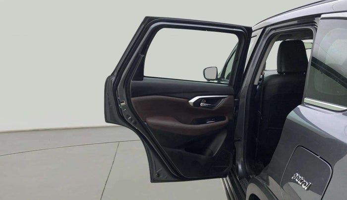 2022 Maruti Grand Vitara ALPHA SMART HYBRID, Petrol, Manual, 98,738 km, LHS Rear Door
